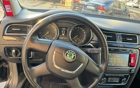 Skoda Superb III рестайлинг, 2011 год, 720 000 рублей, 8 фотография