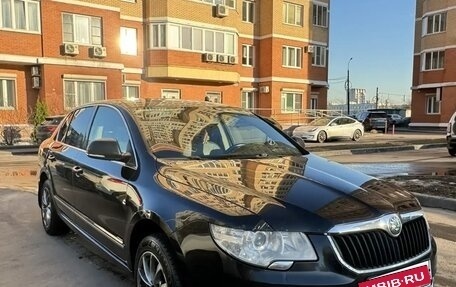 Skoda Superb III рестайлинг, 2011 год, 720 000 рублей, 2 фотография