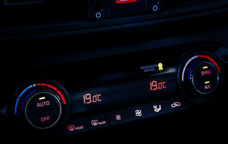 KIA Cerato IV, 2022 год, 2 490 000 рублей, 20 фотография