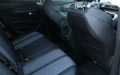 Peugeot 3008 II, 2019 год, 1 840 000 рублей, 21 фотография