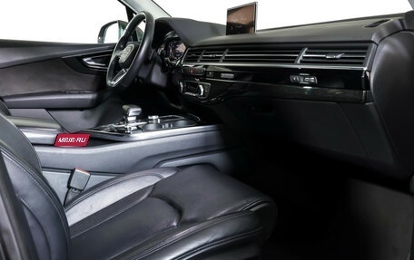 Audi Q7, 2018 год, 4 500 000 рублей, 11 фотография