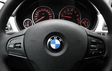 BMW 3 серия, 2015 год, 1 490 000 рублей, 11 фотография