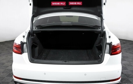 Audi A4, 2019 год, 3 090 000 рублей, 9 фотография