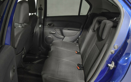 Renault Logan II, 2018 год, 786 900 рублей, 11 фотография