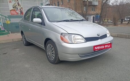 Toyota Platz, 2000 год, 375 000 рублей, 3 фотография