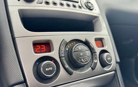 Peugeot 408 I рестайлинг, 2014 год, 580 000 рублей, 4 фотография