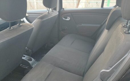 Renault Sandero I, 2012 год, 620 000 рублей, 3 фотография