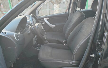 Renault Sandero I, 2012 год, 620 000 рублей, 2 фотография