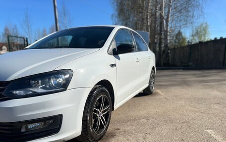 Volkswagen Polo VI (EU Market), 2017 год, 870 000 рублей, 3 фотография