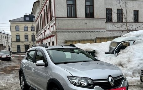 Renault Sandero II рестайлинг, 2017 год, 890 000 рублей, 10 фотография