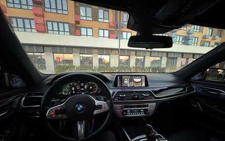 BMW 7 серия, 2016 год, 4 050 000 рублей, 7 фотография