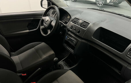 Skoda Fabia II, 2012 год, 490 000 рублей, 17 фотография