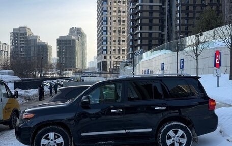 Toyota Land Cruiser 200, 2015 год, 4 800 000 рублей, 9 фотография