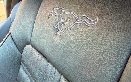 Ford Mustang VI рестайлинг, 2018 год, 2 500 000 рублей, 12 фотография