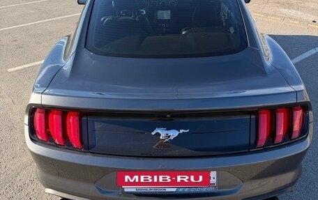 Ford Mustang VI рестайлинг, 2018 год, 2 500 000 рублей, 18 фотография