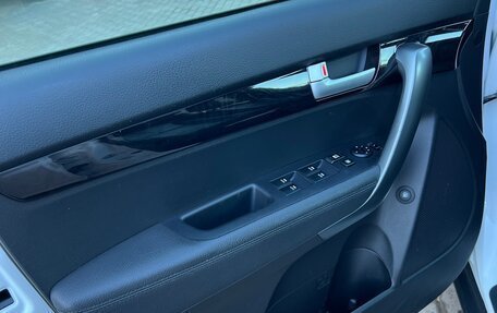 KIA Sorento II рестайлинг, 2014 год, 2 220 000 рублей, 15 фотография