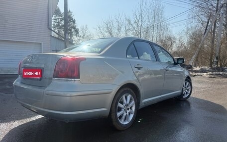 Toyota Avensis III рестайлинг, 2007 год, 830 000 рублей, 4 фотография