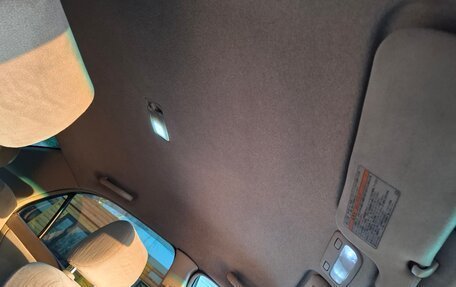 Toyota Corolla, 2002 год, 690 000 рублей, 24 фотография