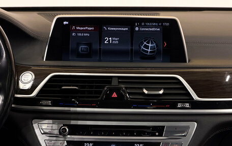 BMW 7 серия, 2018 год, 3 600 000 рублей, 13 фотография