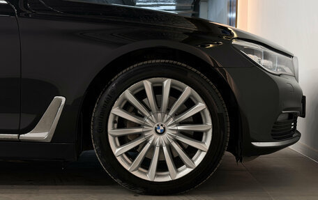 BMW 7 серия, 2018 год, 3 600 000 рублей, 24 фотография