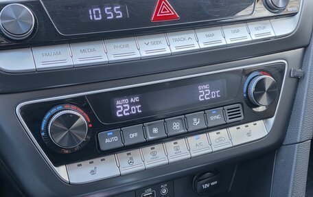 Hyundai Sonata VII, 2019 год, 1 990 000 рублей, 14 фотография