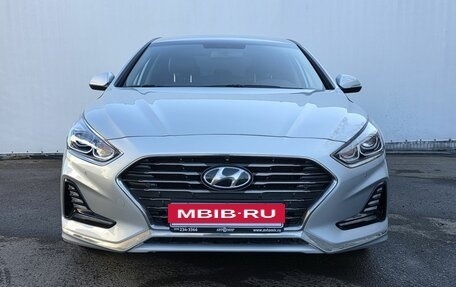 Hyundai Sonata VII, 2019 год, 1 990 000 рублей, 2 фотография