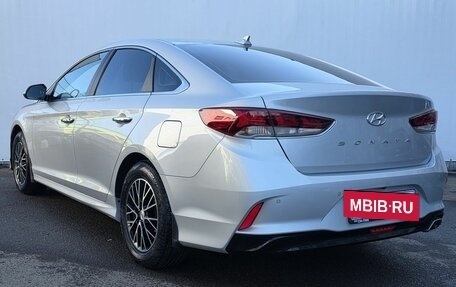 Hyundai Sonata VII, 2019 год, 1 990 000 рублей, 7 фотография