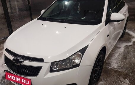 Chevrolet Cruze II, 2011 год, 680 000 рублей, 1 фотография