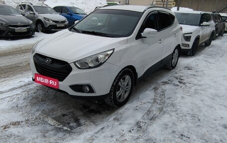 Hyundai ix35 I рестайлинг, 2012 год, 1 250 000 рублей, 2 фотография
