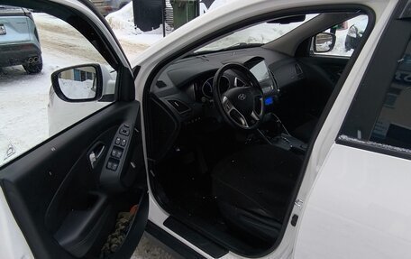 Hyundai ix35 I рестайлинг, 2012 год, 1 250 000 рублей, 8 фотография