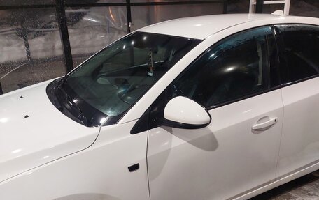 Chevrolet Cruze II, 2011 год, 680 000 рублей, 2 фотография