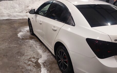 Chevrolet Cruze II, 2011 год, 680 000 рублей, 4 фотография