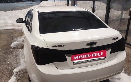 Chevrolet Cruze II, 2011 год, 680 000 рублей, 3 фотография