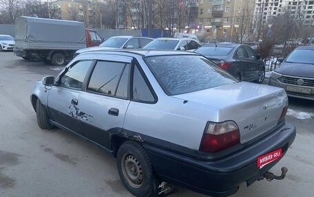 Daewoo Nexia I рестайлинг, 2002 год, 110 000 рублей, 4 фотография