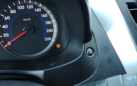 Hyundai Solaris II рестайлинг, 2022 год, 490 000 рублей, 3 фотография