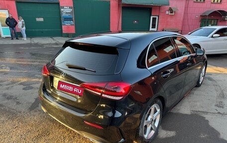 Mercedes-Benz A-Класс, 2018 год, 2 700 000 рублей, 3 фотография