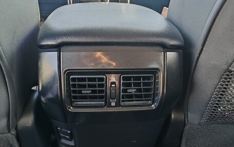 Toyota Land Cruiser Prado 150 рестайлинг 2, 2015 год, 3 700 000 рублей, 18 фотография