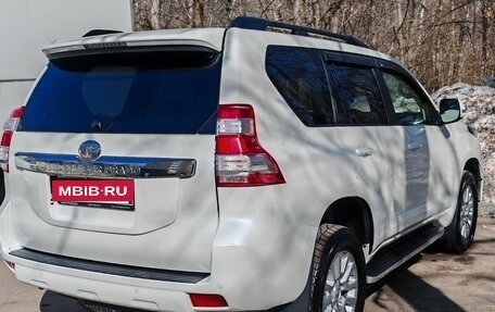 Toyota Land Cruiser Prado 150 рестайлинг 2, 2015 год, 3 700 000 рублей, 27 фотография