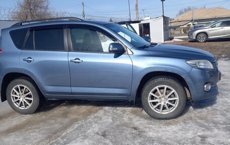 Toyota RAV4, 2010 год, 1 600 000 рублей, 2 фотография