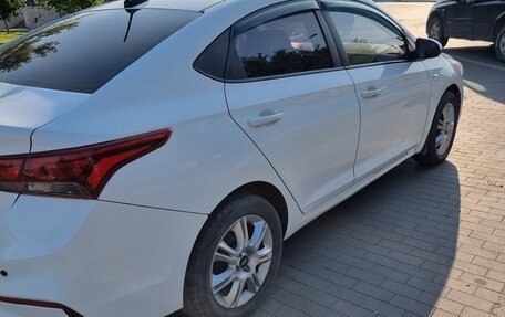 Hyundai Solaris II рестайлинг, 2019 год, 1 290 000 рублей, 15 фотография