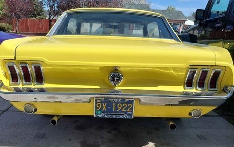 Ford Mustang VI рестайлинг, 1967 год, 2 015 957 рублей, 4 фотография