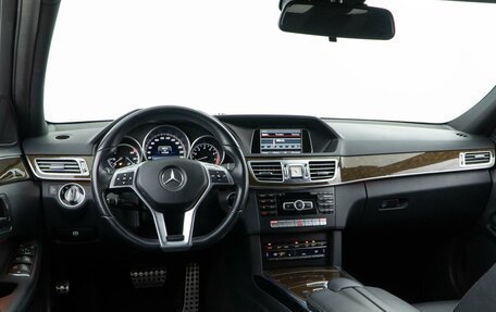 Mercedes-Benz E-Класс, 2013 год, 2 421 444 рублей, 6 фотография