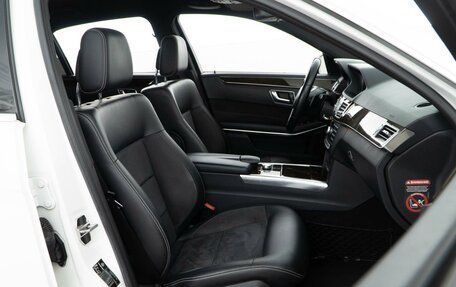 Mercedes-Benz E-Класс, 2013 год, 2 421 444 рублей, 8 фотография