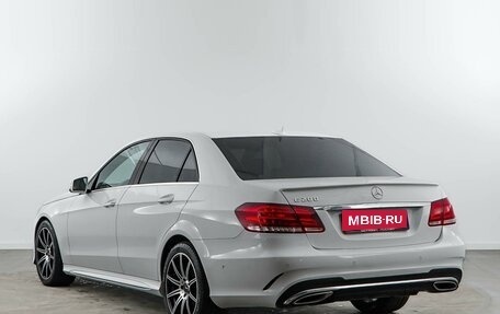 Mercedes-Benz E-Класс, 2013 год, 2 421 444 рублей, 2 фотография