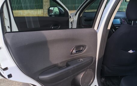 Honda Vezel, 2018 год, 2 040 000 рублей, 9 фотография