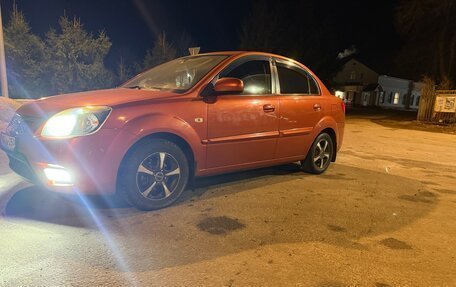 KIA Rio II, 2010 год, 600 000 рублей, 2 фотография
