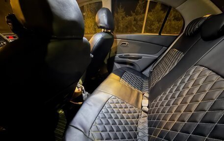 KIA Rio II, 2010 год, 600 000 рублей, 24 фотография