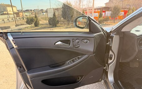 Mercedes-Benz CLS, 2005 год, 1 350 000 рублей, 19 фотография