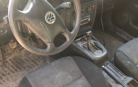 Volkswagen Passat B5+ рестайлинг, 2000 год, 380 000 рублей, 4 фотография