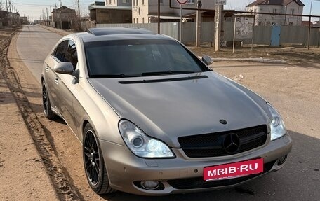 Mercedes-Benz CLS, 2005 год, 1 350 000 рублей, 8 фотография